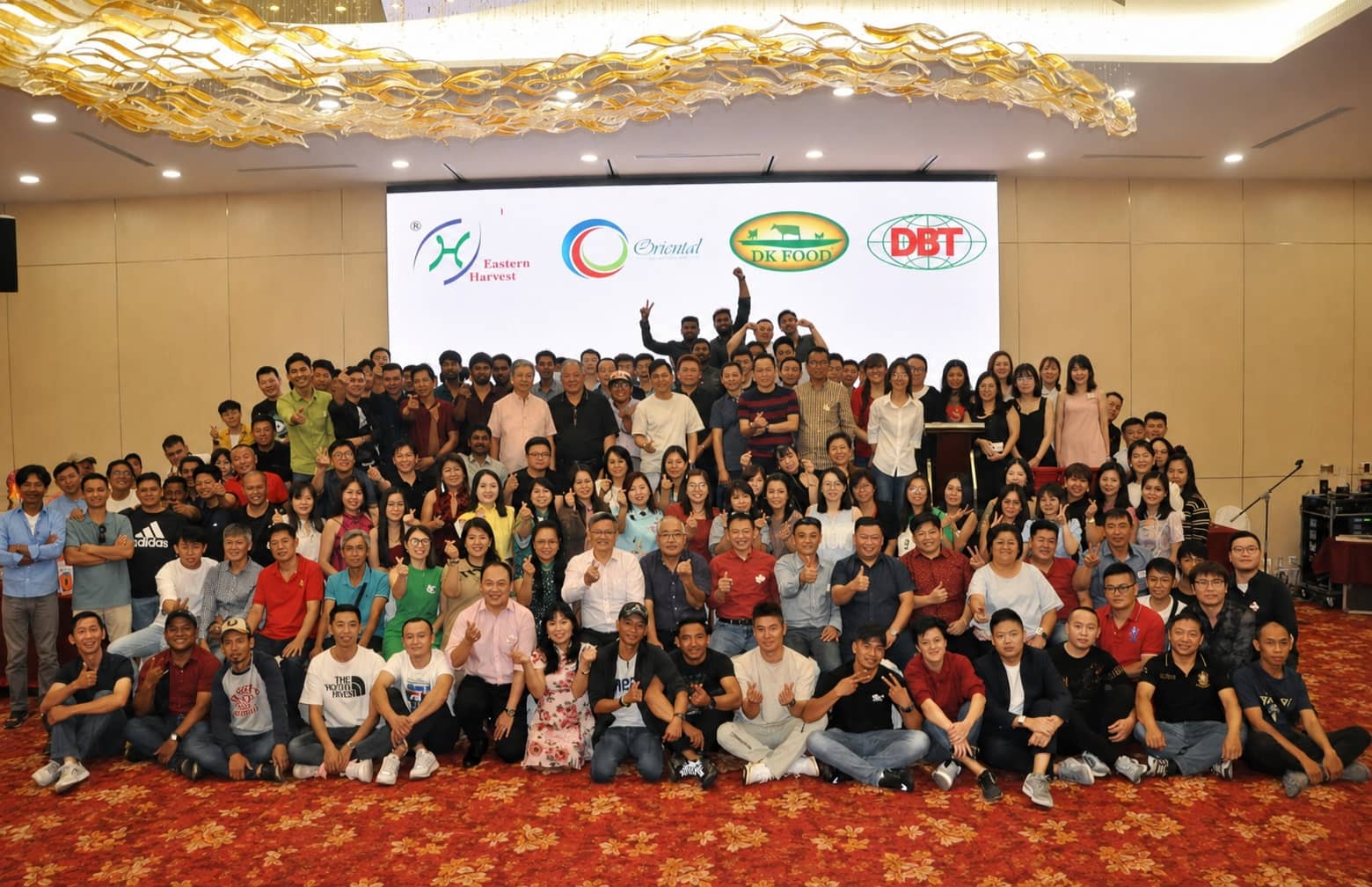 Eastern Harvest Group Photo Team